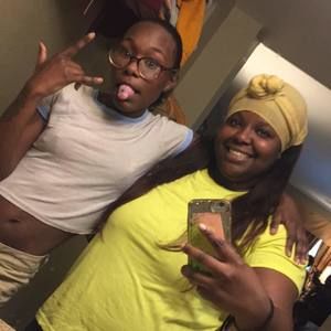 Meet your Posher, Paris